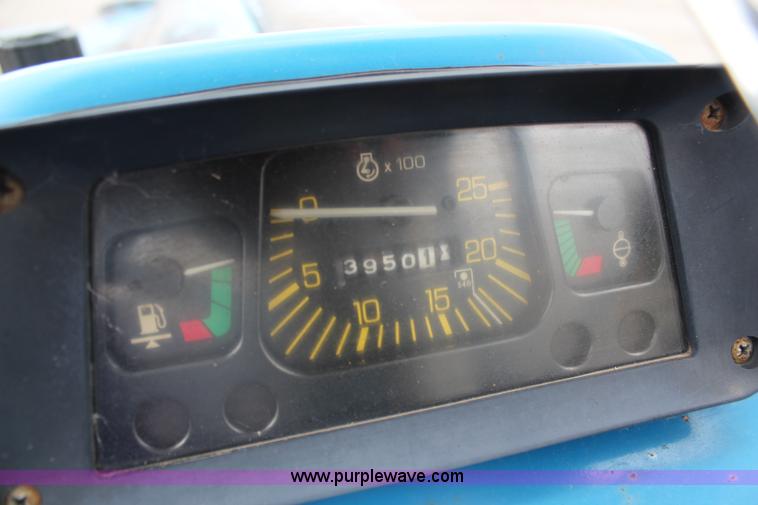 image for item J1136 Ford 5030 tractor