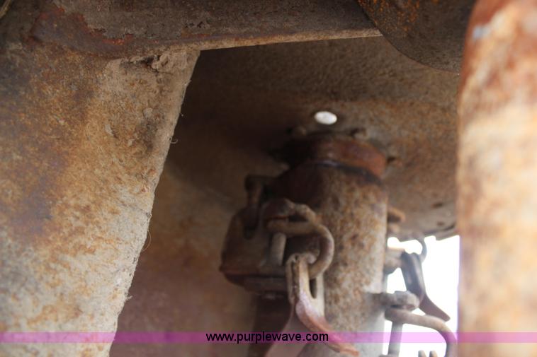 image for item J1136 Ford 5030 tractor