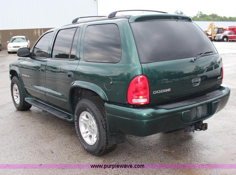 image for item J1155 2001 Dodge Durango SUV