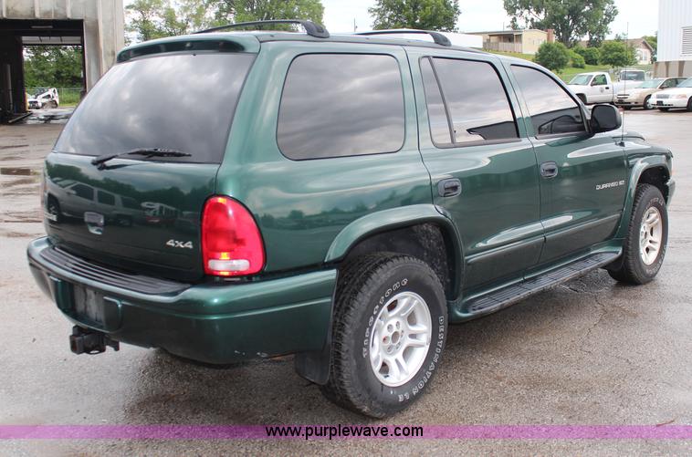 image for item J1155 2001 Dodge Durango SUV