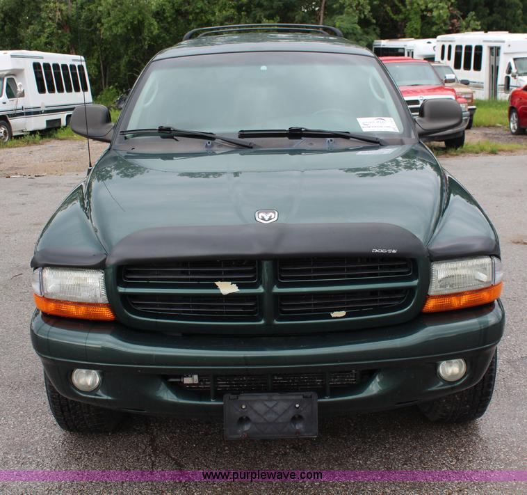 image for item J1155 2001 Dodge Durango SUV