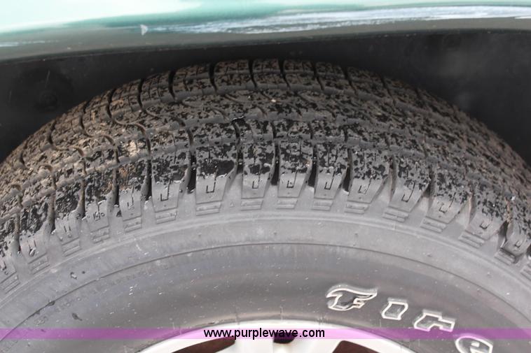 image for item J1155 2001 Dodge Durango SUV