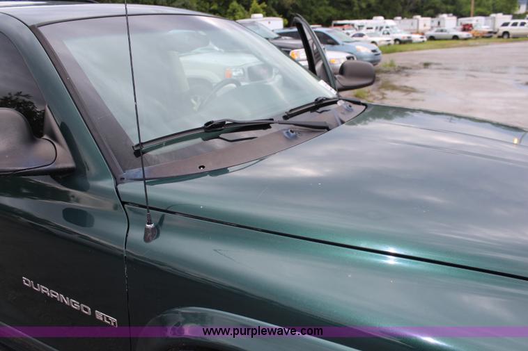 image for item J1155 2001 Dodge Durango SUV