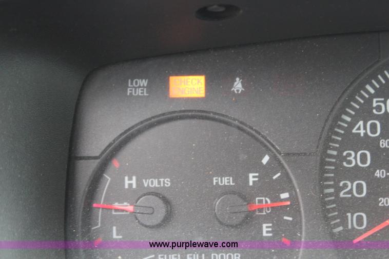 image for item J1177 2001 Ford Crown Victoria Police Interceptor