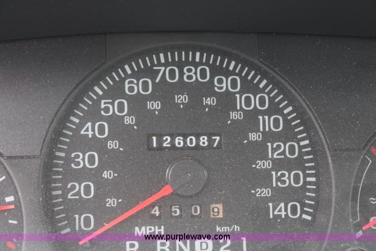 image for item J1177 2001 Ford Crown Victoria Police Interceptor