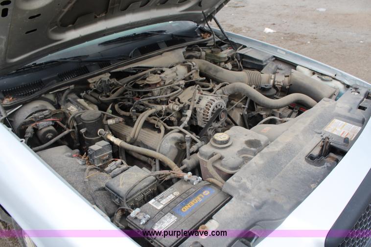 image for item J1177 2001 Ford Crown Victoria Police Interceptor