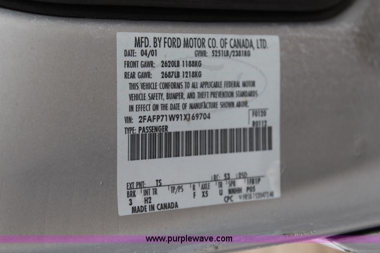 image for item J1177 2001 Ford Crown Victoria Police Interceptor