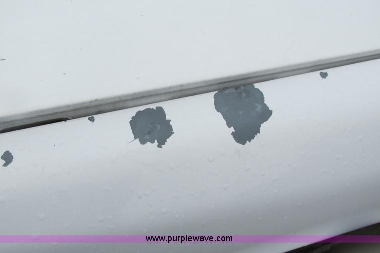 image for item J1186 2005 Ford Crown Victoria Police Interceptor 4.6L V8 SOHC 16V FFV gas engine