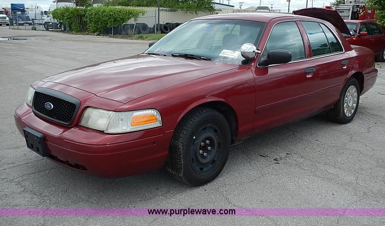 image for item J1195 2003 Ford Crown Victoria Police Interceptor