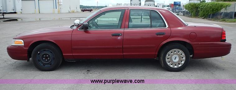 image for item J1195 2003 Ford Crown Victoria Police Interceptor
