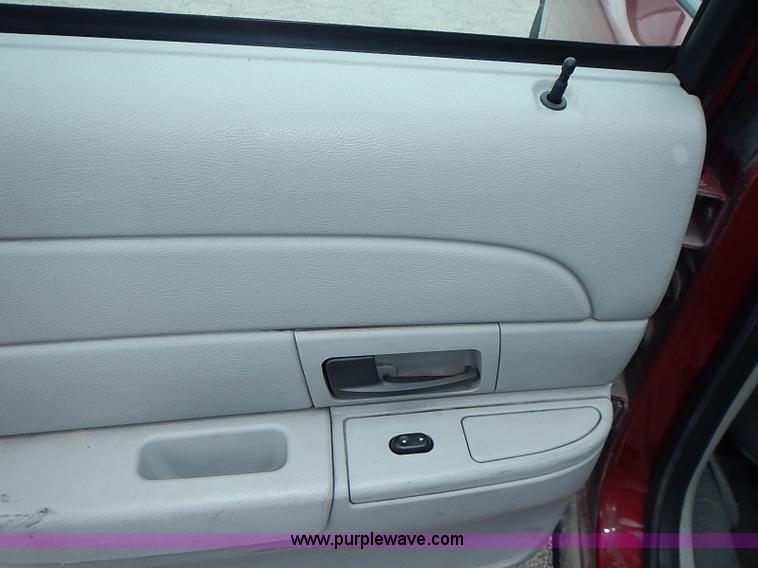 image for item J1195 2003 Ford Crown Victoria Police Interceptor