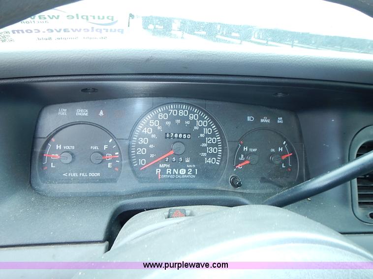 image for item J1195 2003 Ford Crown Victoria Police Interceptor