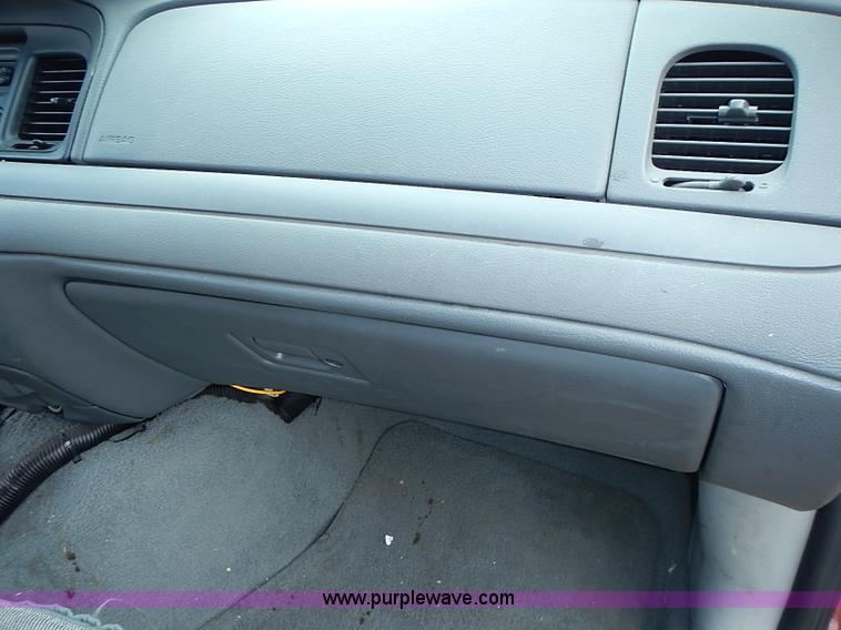 image for item J1195 2003 Ford Crown Victoria Police Interceptor