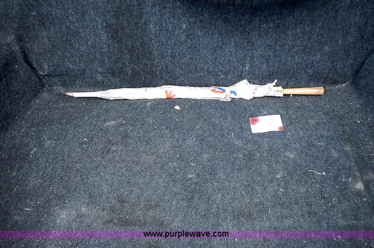 image for item J1195 2003 Ford Crown Victoria Police Interceptor