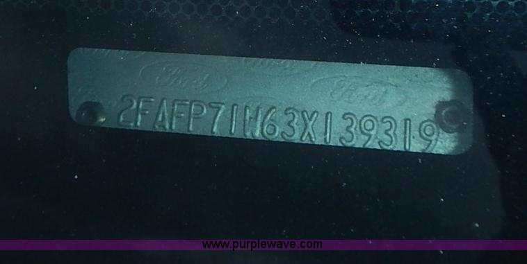 image for item J1195 2003 Ford Crown Victoria Police Interceptor