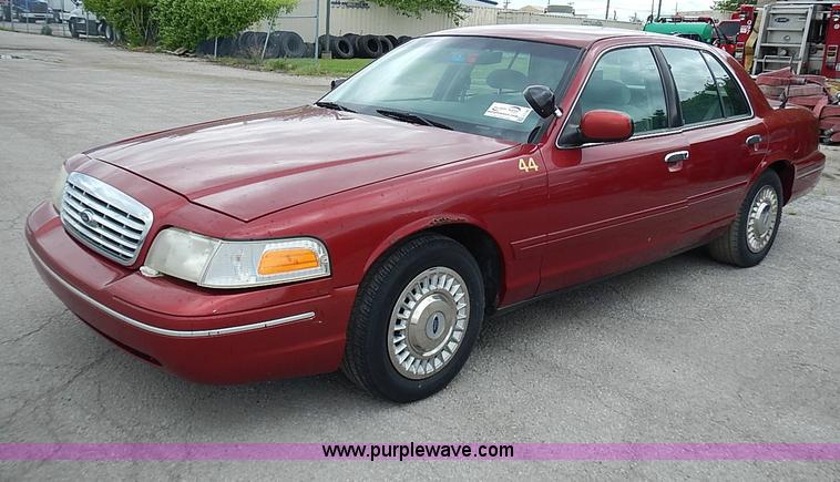 image for item J1196 1999 Ford Crown Victoria Police Interceptor
