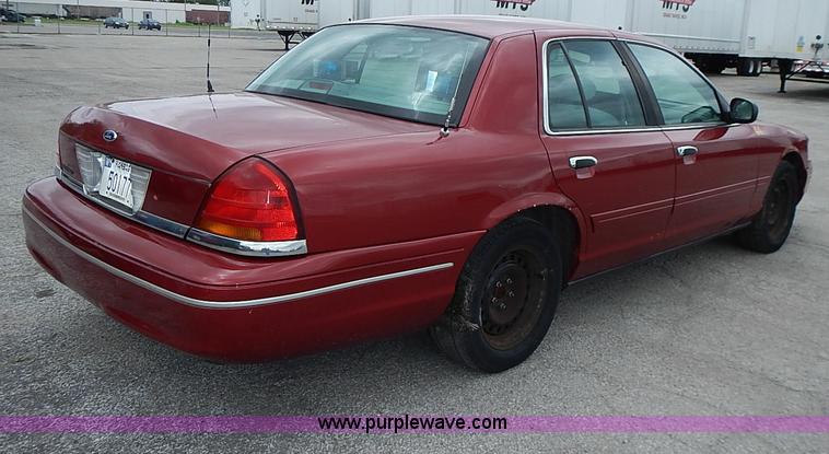 image for item J1196 1999 Ford Crown Victoria Police Interceptor