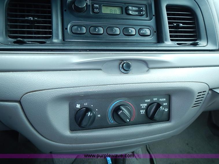 image for item J1196 1999 Ford Crown Victoria Police Interceptor