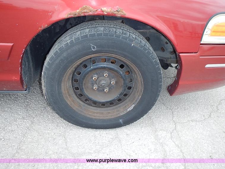 image for item J1196 1999 Ford Crown Victoria Police Interceptor