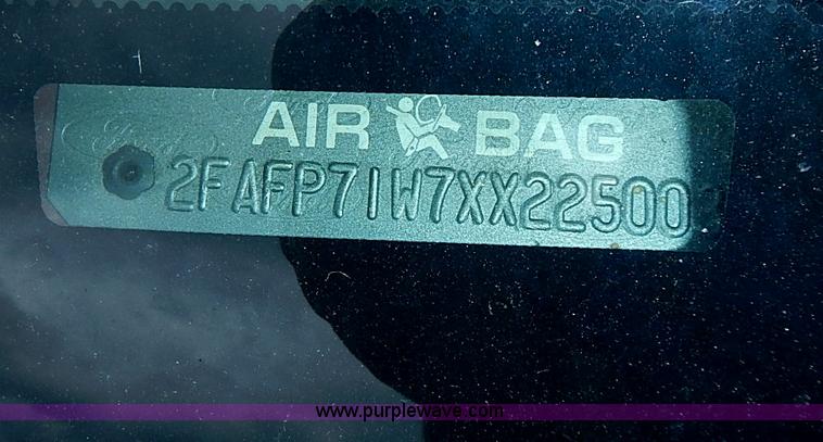 image for item J1196 1999 Ford Crown Victoria Police Interceptor