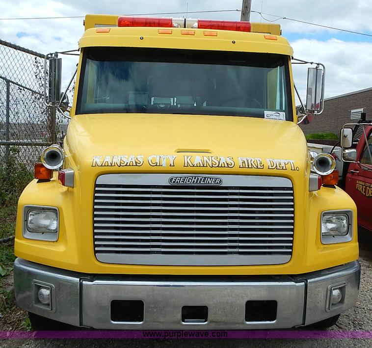 image for item J1231 1995 Freightliner FL70 Emergency truck