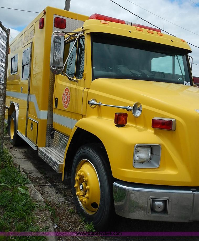 image for item J1231 1995 Freightliner FL70 Emergency truck