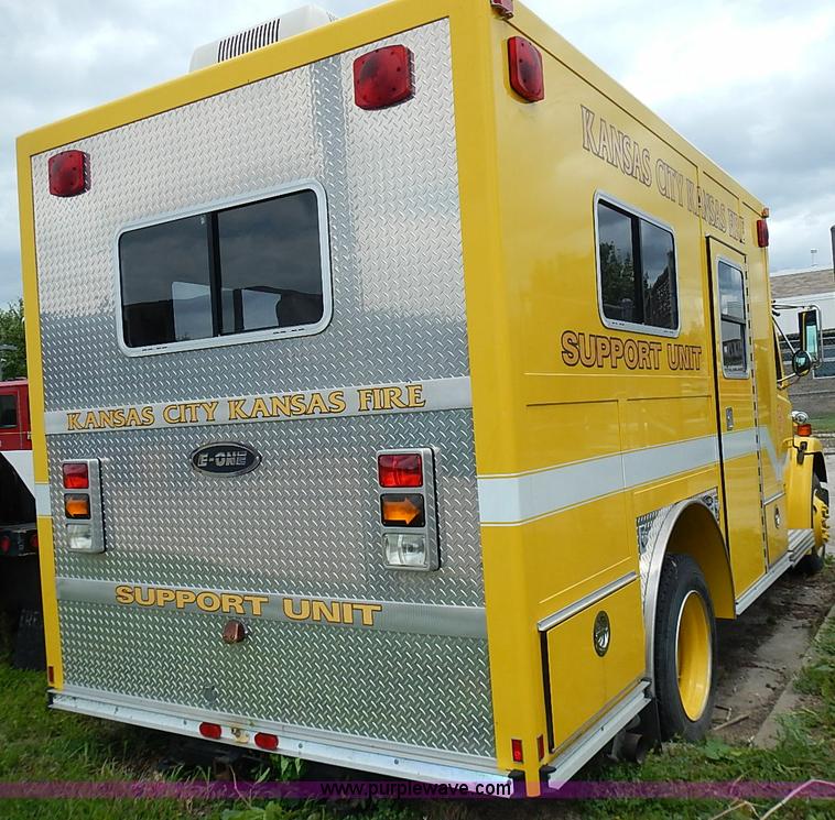 image for item J1231 1995 Freightliner FL70 Emergency truck