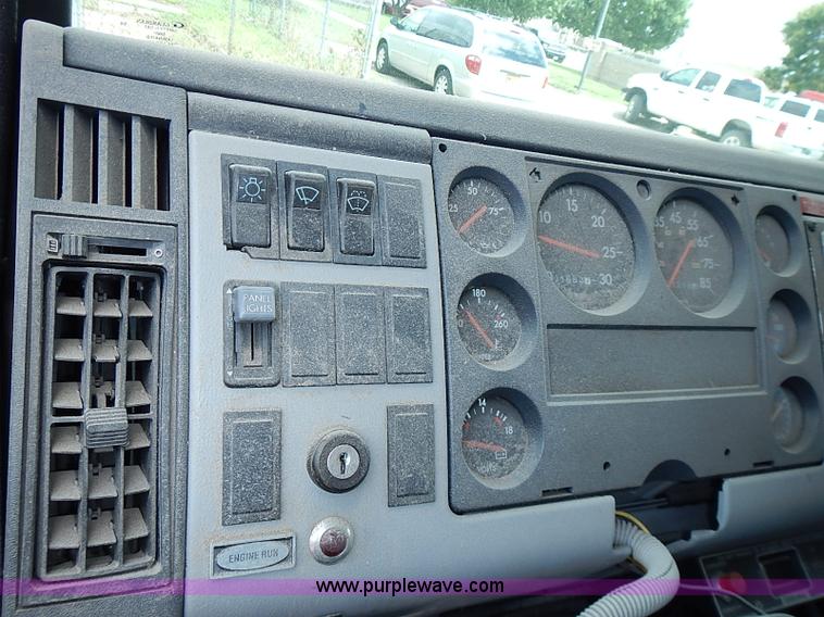 image for item J1231 1995 Freightliner FL70 Emergency truck