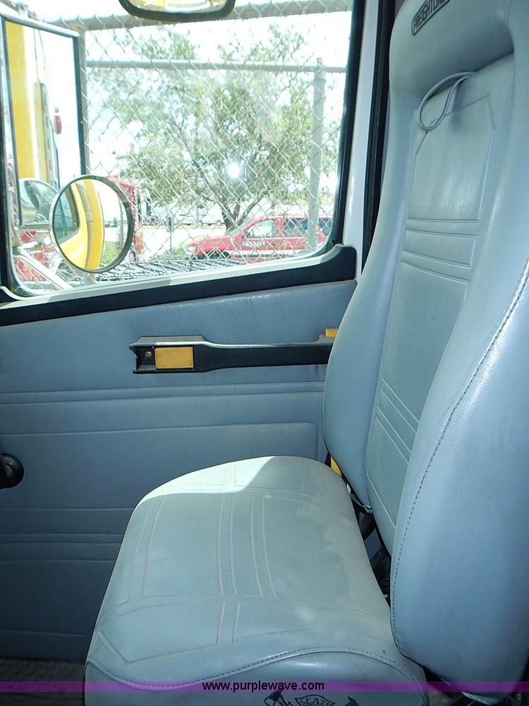 image for item J1231 1995 Freightliner FL70 Emergency truck