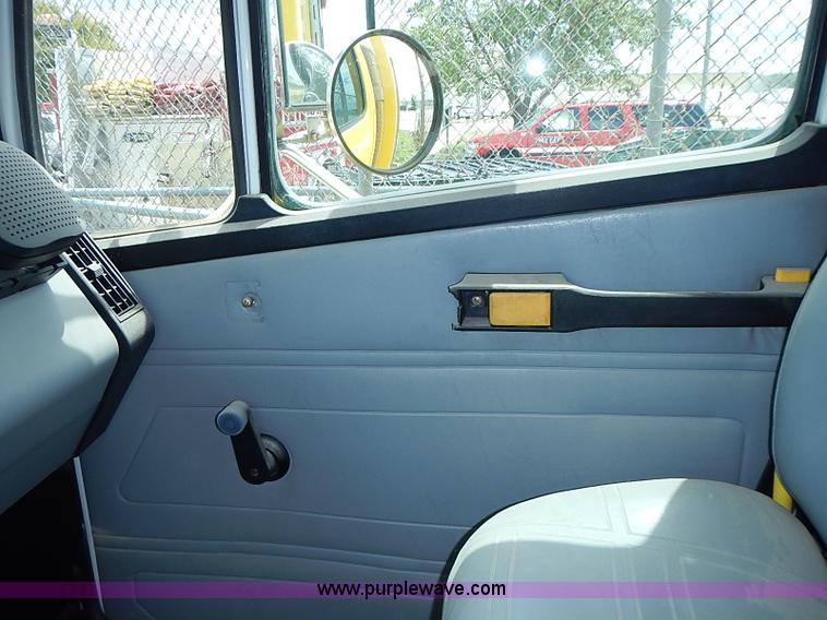 image for item J1231 1995 Freightliner FL70 Emergency truck