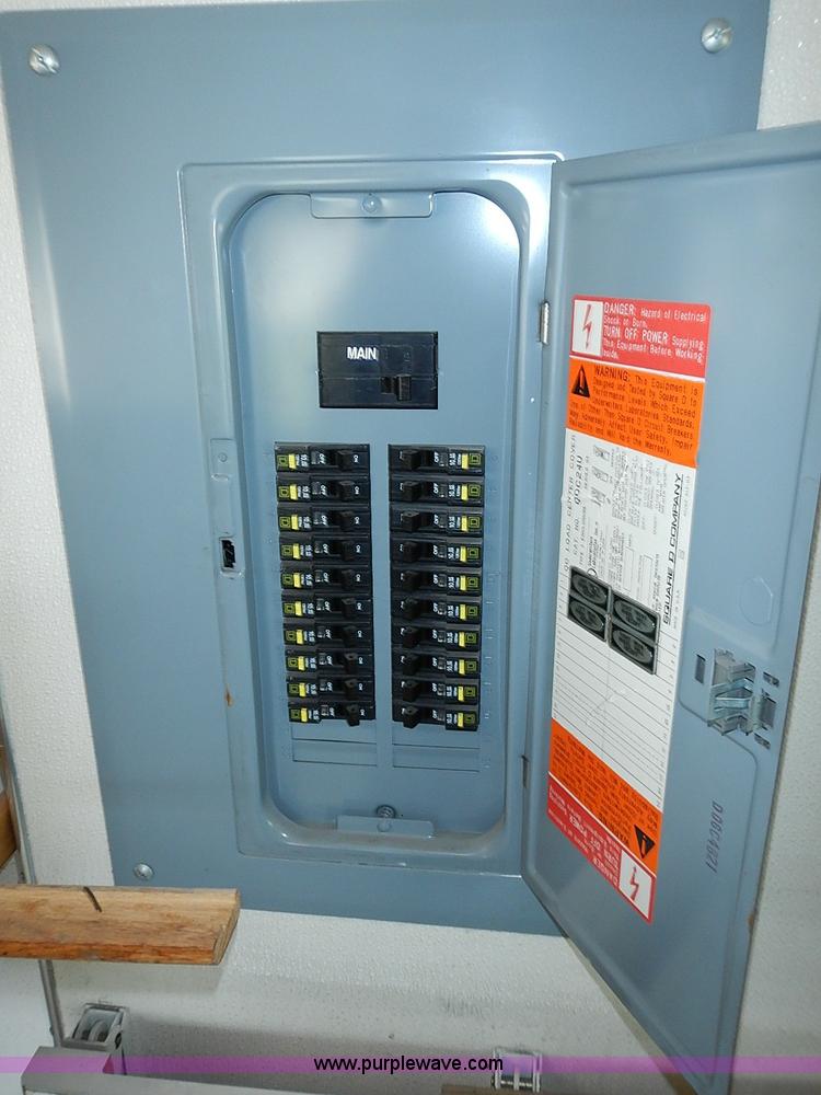 image for item J1231 1995 Freightliner FL70 Emergency truck