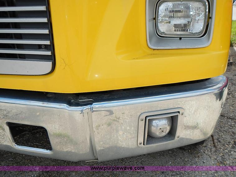 image for item J1231 1995 Freightliner FL70 Emergency truck