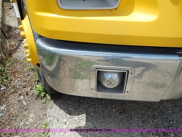 image for item J1231 1995 Freightliner FL70 Emergency truck