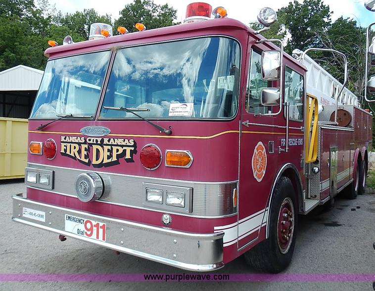image for item J1237 1984 Pierce fire truck