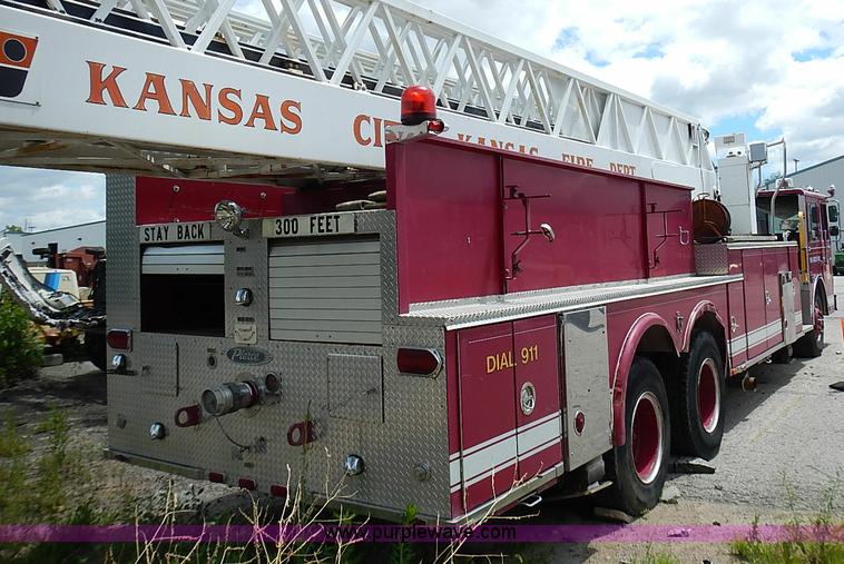 image for item J1237 1984 Pierce fire truck