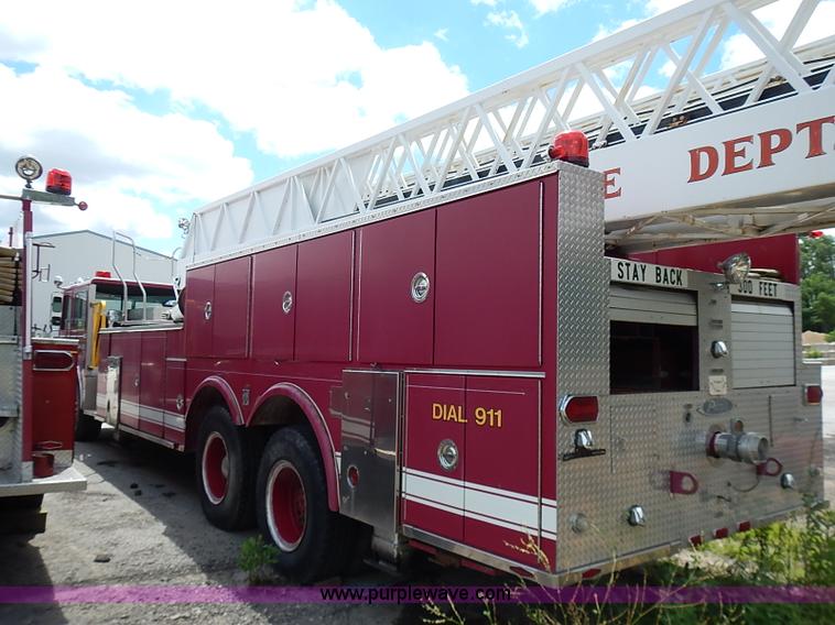 image for item J1237 1984 Pierce fire truck