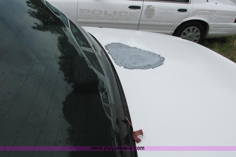 image for item J2199 2003 Ford Crown Victoria Police Interceptor