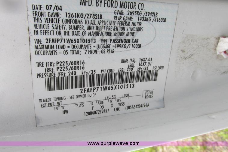 image for item J2200 2005 Ford Crown Victoria Police Interceptor