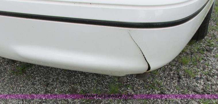 image for item J2201 2000 Ford Crown Victoria Police Interceptor