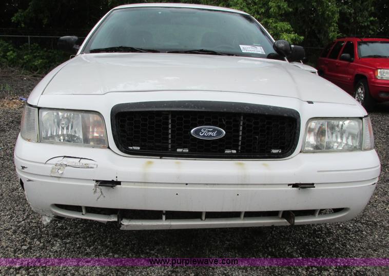 image for item J2204 2008 Ford Crown Victoria Police Interceptor