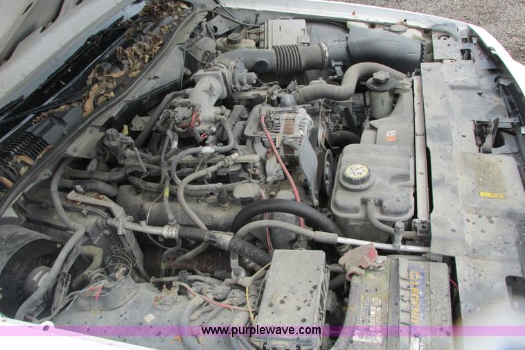 image for item J2204 2008 Ford Crown Victoria Police Interceptor