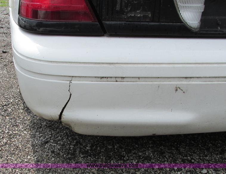 image for item J2205 2008 Ford Crown Victoria Police Interceptor