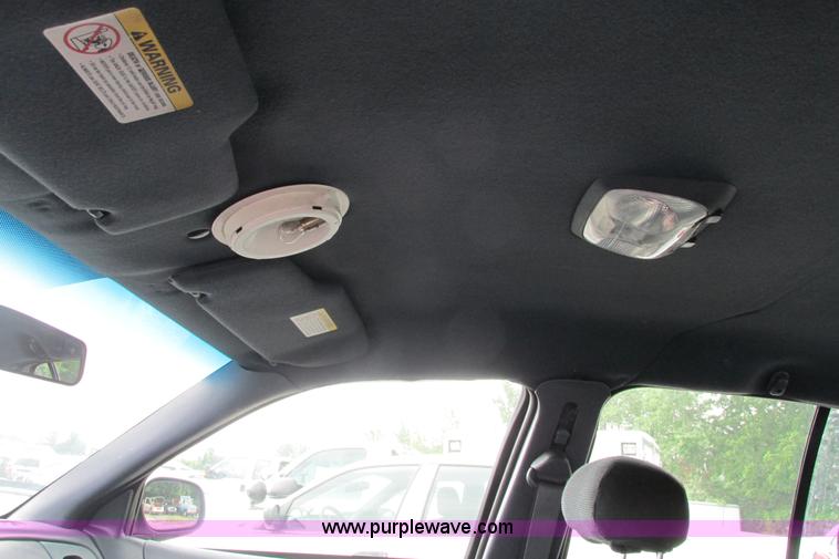 image for item J2206 2002 Ford Crown Victoria Police Interceptor