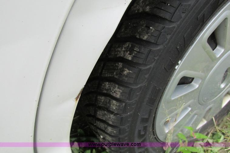 image for item J2210 2008 Ford Crown Victoria Police Interceptor