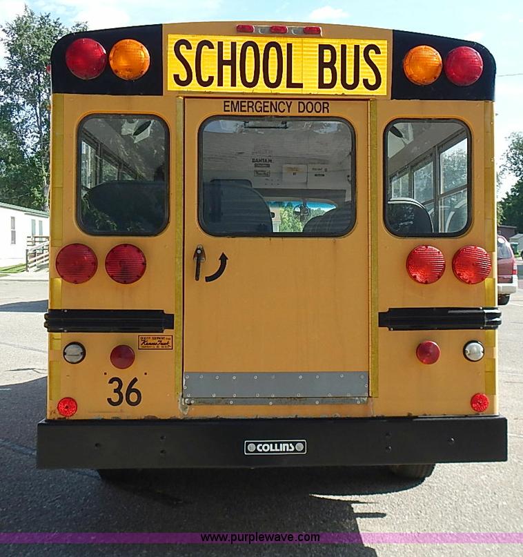 image for item J3185 1997 Ford E350 Collins school bus
