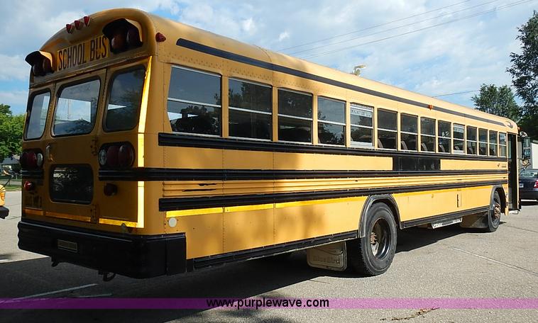 image for item J3186 1994 Blue Bird TC2000 school bus