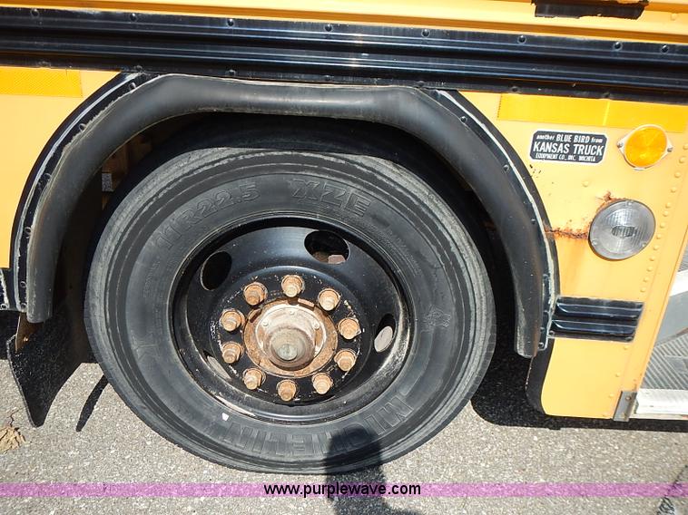 image for item J3186 1994 Blue Bird TC2000 school bus