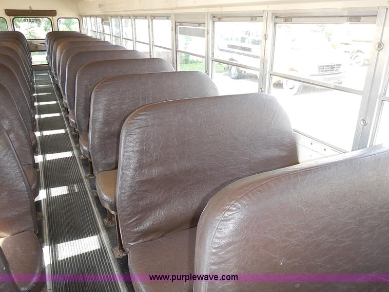 image for item J3186 1994 Blue Bird TC2000 school bus
