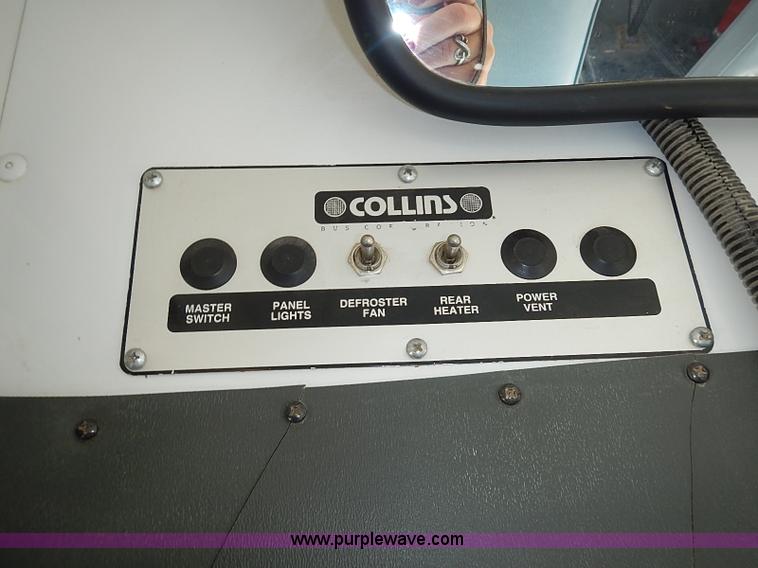 image for item J3187 1996 Ford E350 Collins school bus