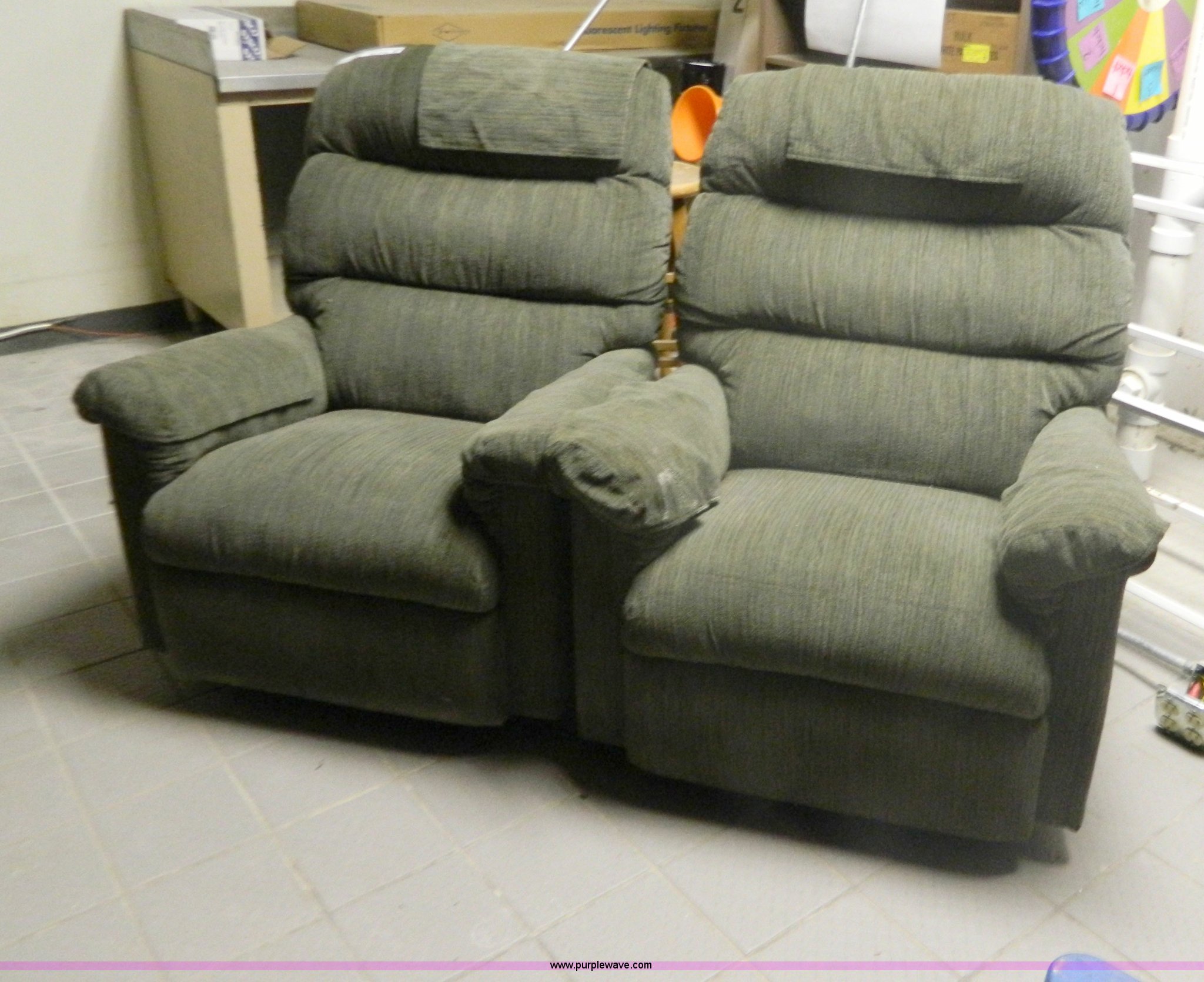 (2) Lazy Boy recliners in Hill City, KS Item AX9722 sold Purple Wave